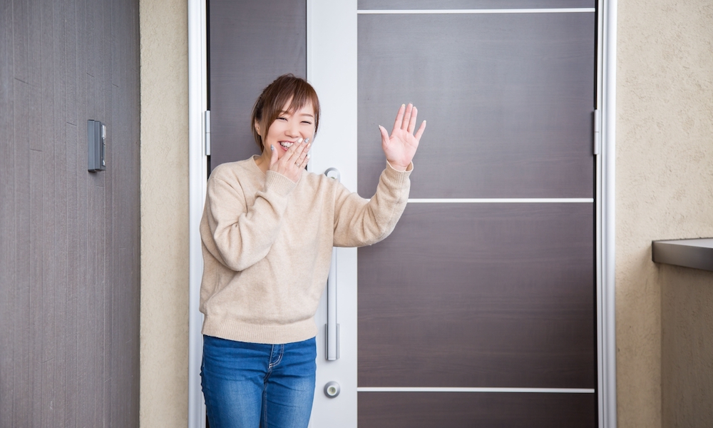 事前に近隣住民へ挨拶をする